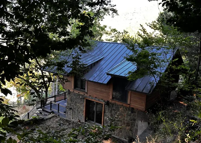 Calikusu Dag Evi בקתה